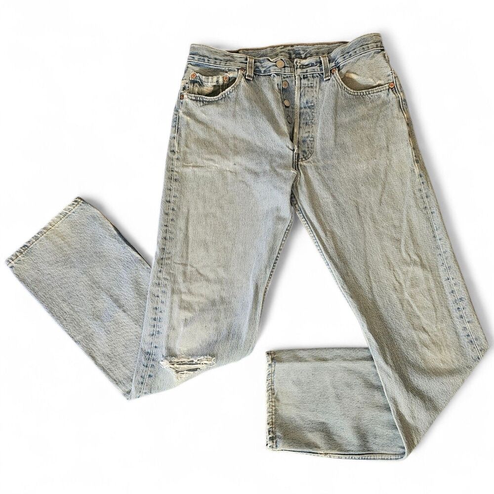 Vintage 90's Levi’s 501-0193 Light Wash Denim Jeans button fly - Made‎ in USA 96